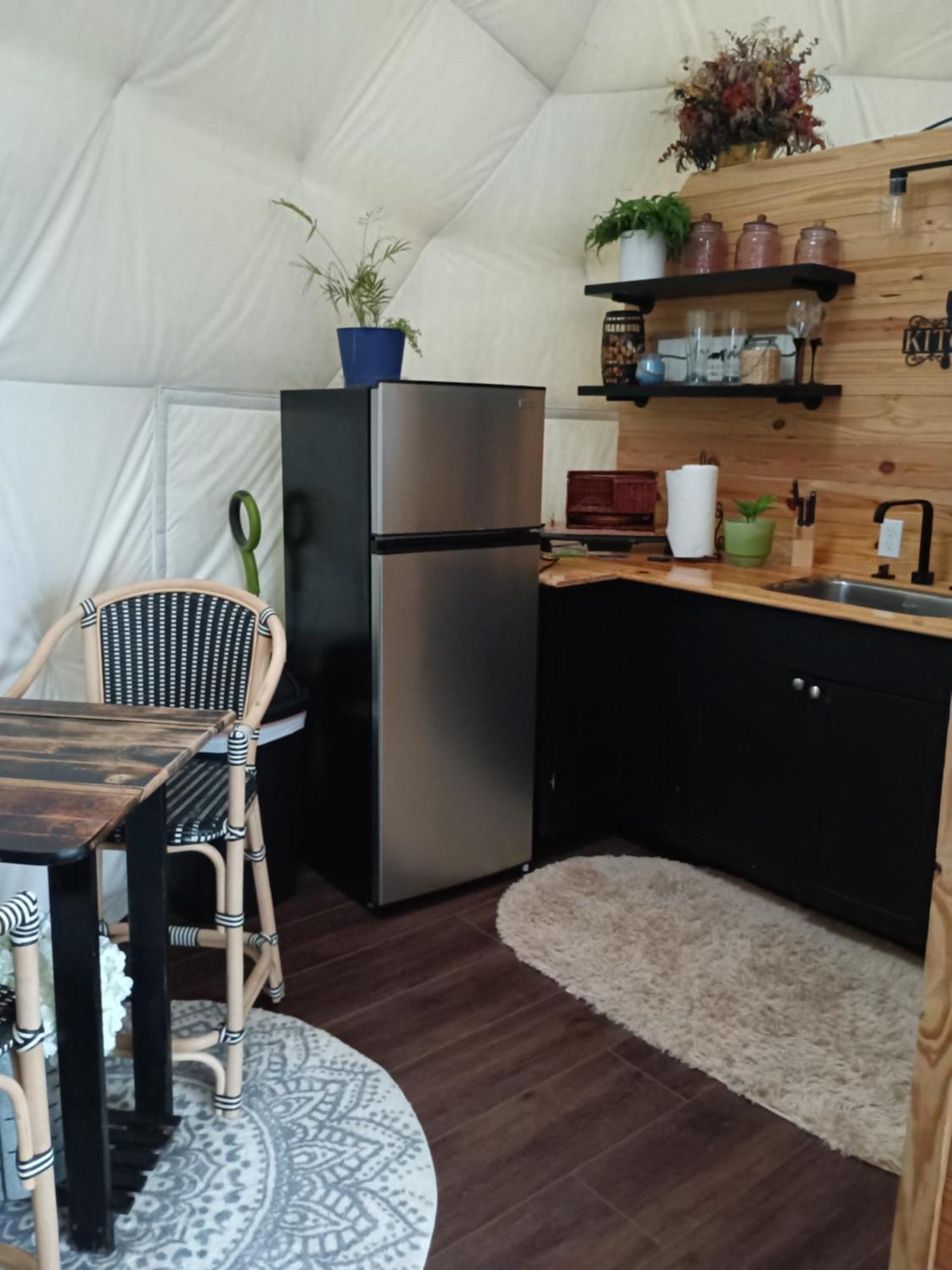 Waterfront Luxury Glamping Dome Hotel Rogersville Kültér fotó