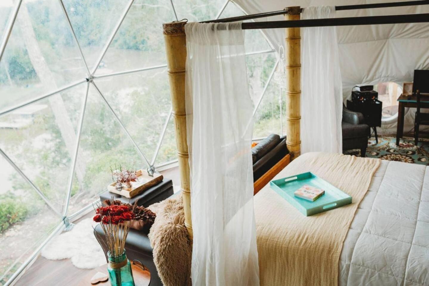 Waterfront Luxury Glamping Dome Hotel Rogersville Kültér fotó